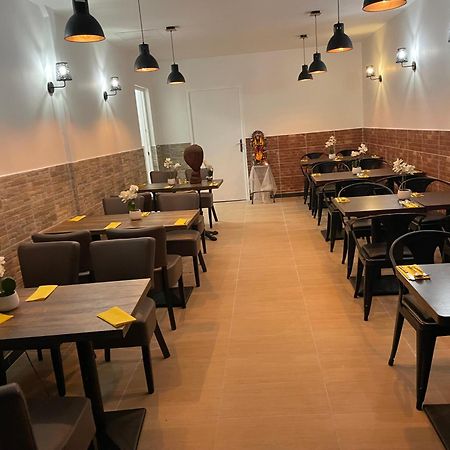Hotel & Restaurant Isvara Breteuil Dış mekan fotoğraf