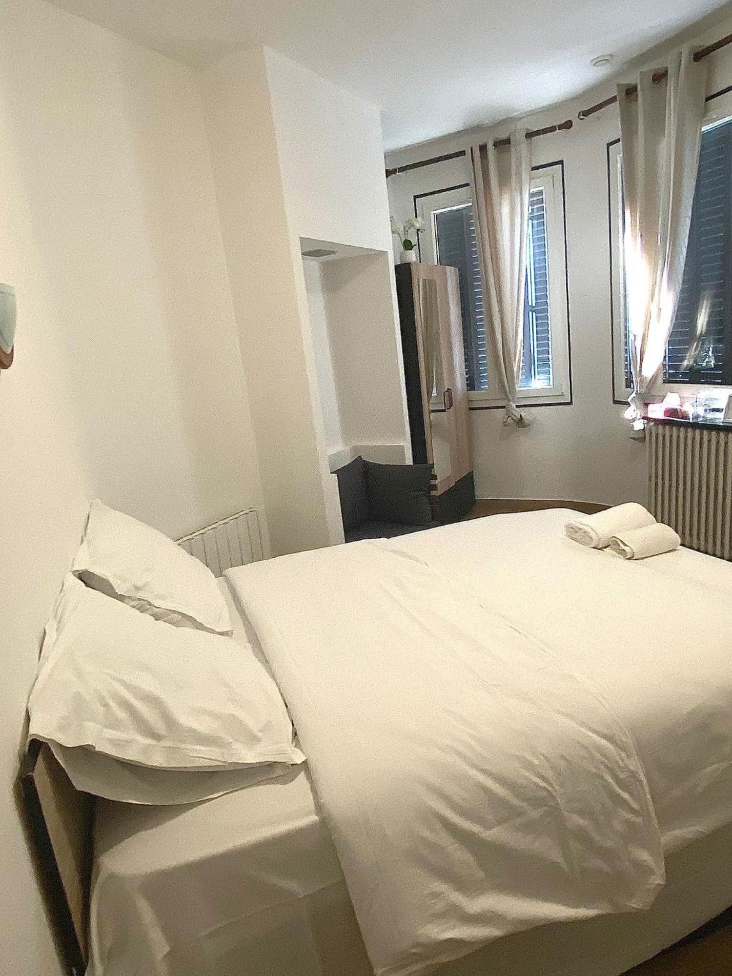 Hotel & Restaurant Isvara Breteuil Dış mekan fotoğraf