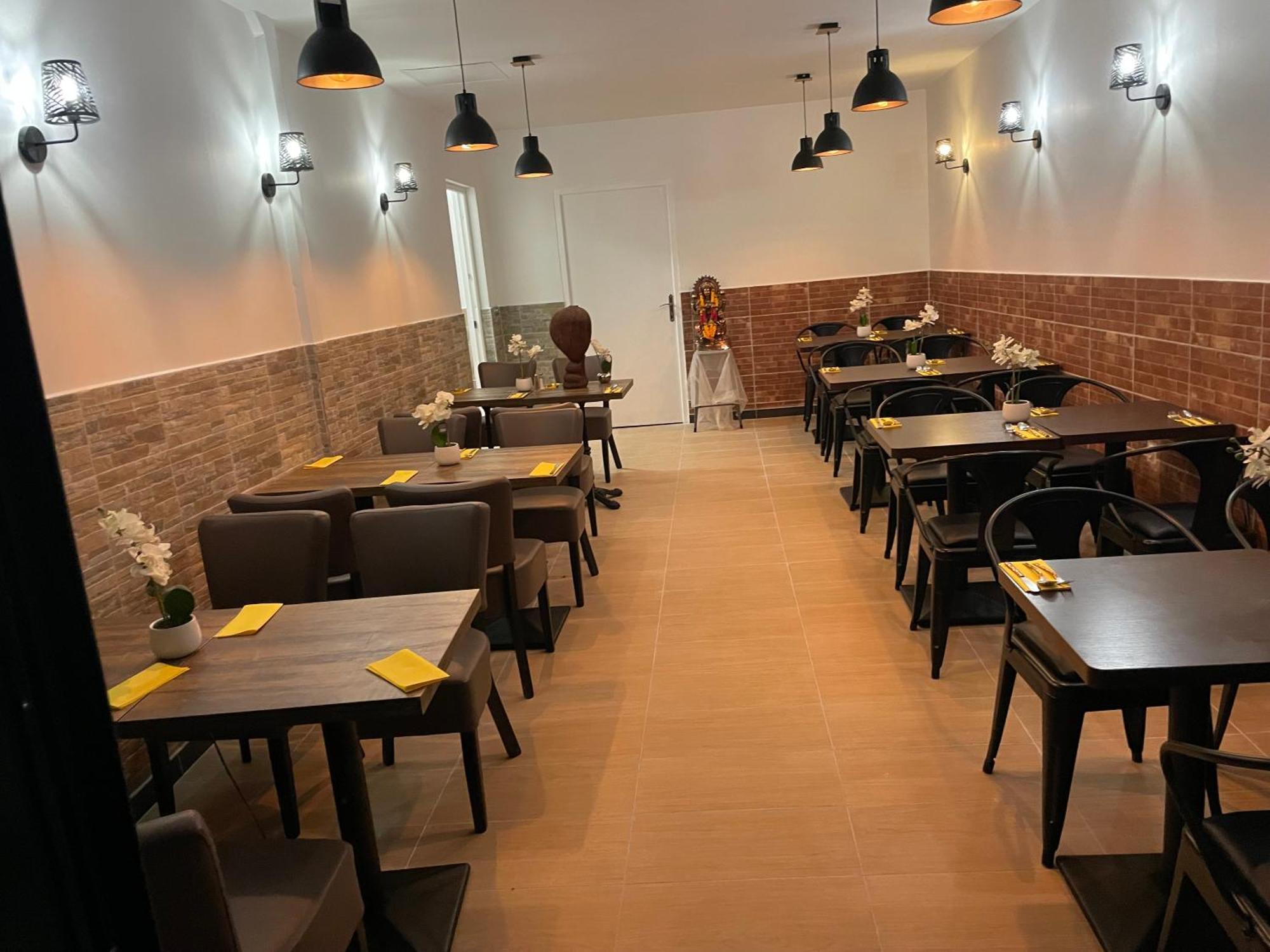 Hotel & Restaurant Isvara Breteuil Dış mekan fotoğraf